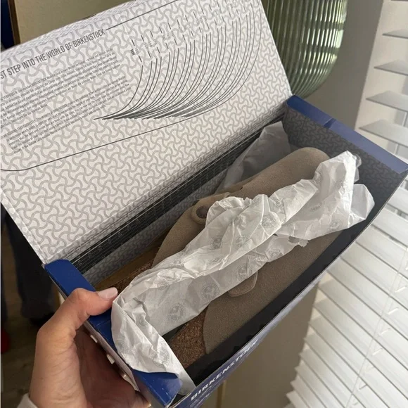 Birkenstock Boston Suede Clog in Taupe (Size 8.5) - Picture 8 of 9